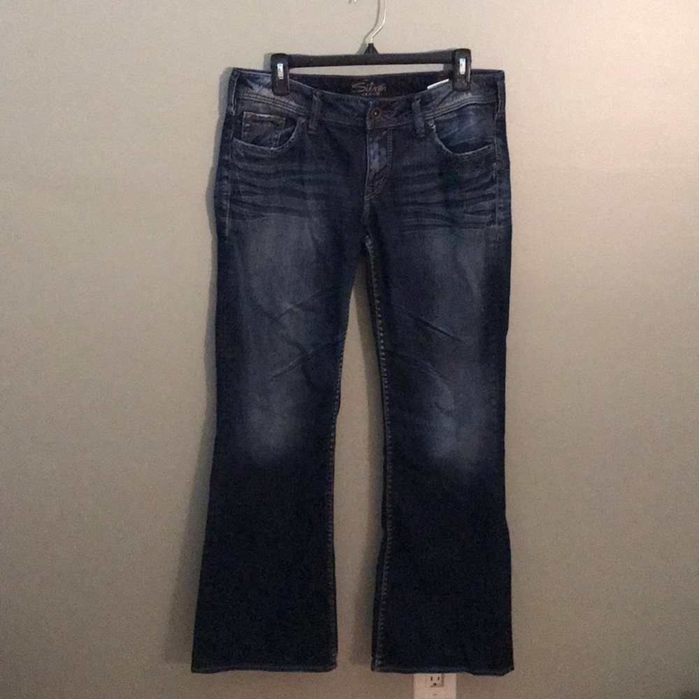 Silver Jeans - Picture 3 of 8